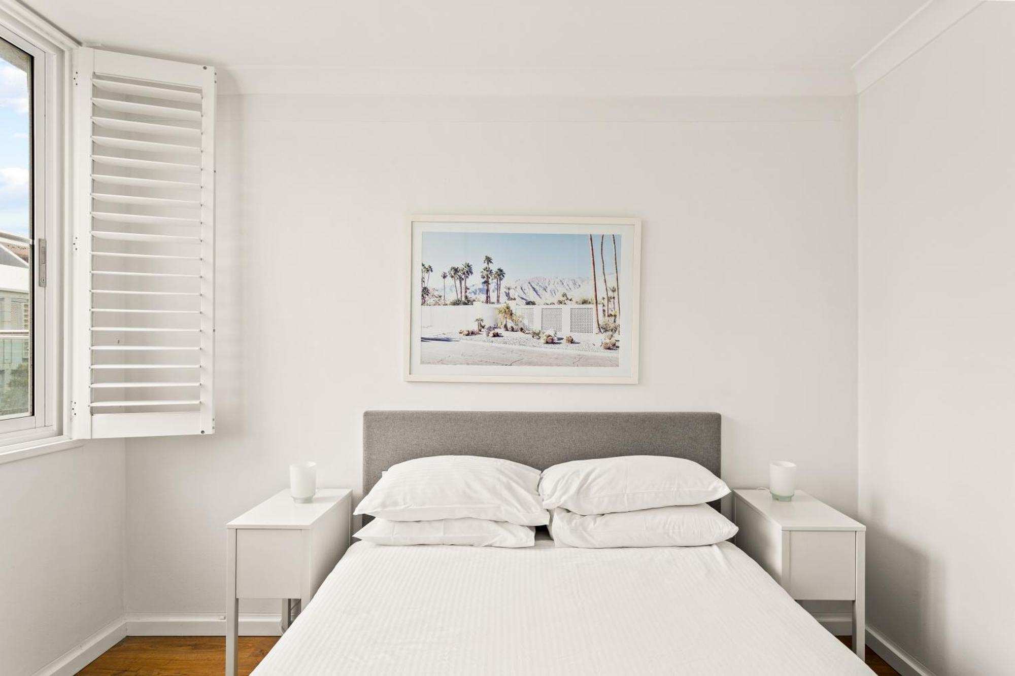 Chic Apartment Footsteps From Manly Beach Сідней Екстер'єр фото